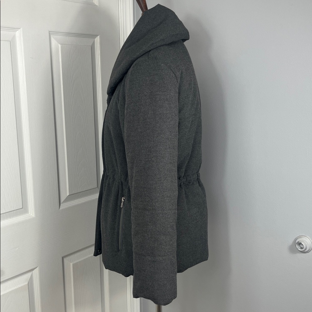LOFT Charcoal Gray Puffer Jacket - Picture 6 of 9